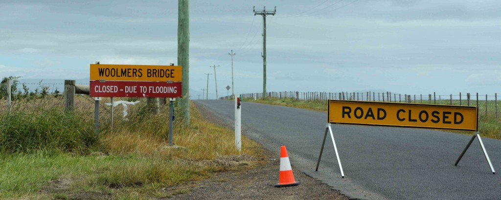 Road Closed before Woolmers Estate