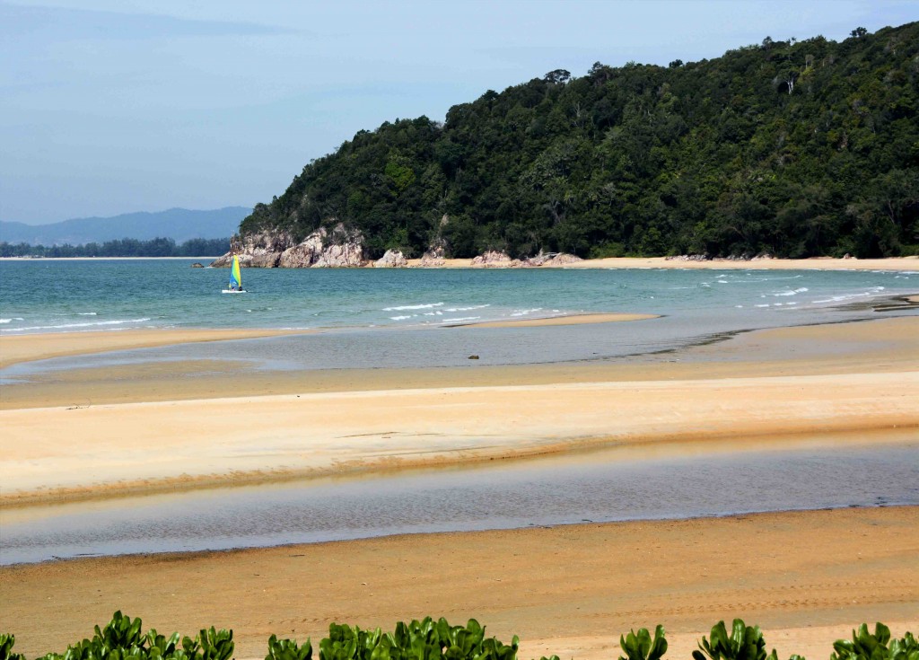 Ocean to the Right of Zen Pool