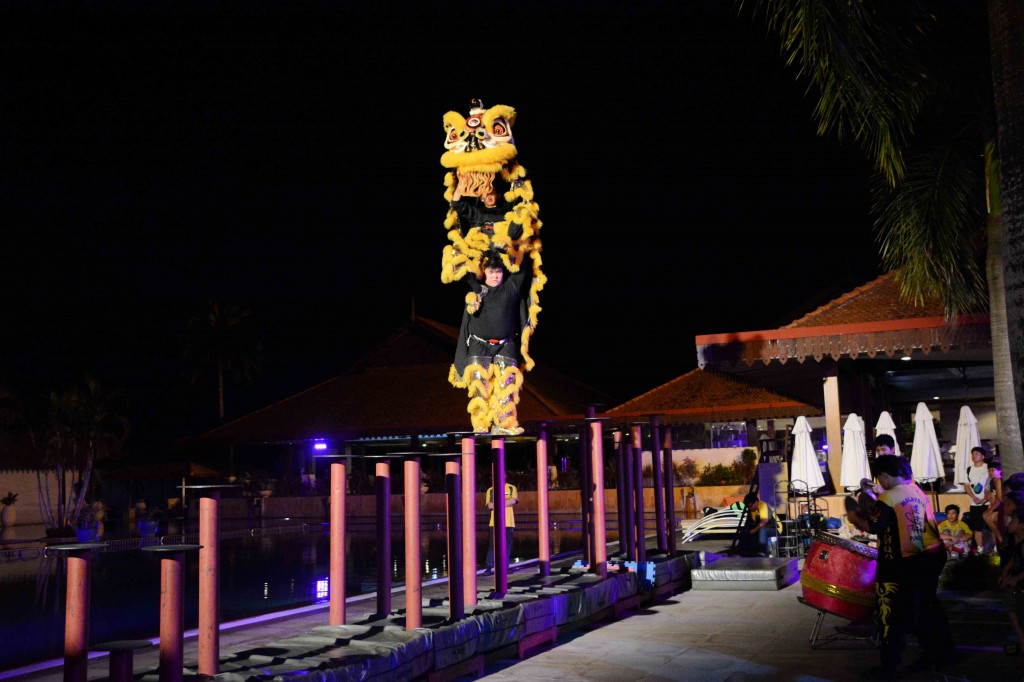 Incredible Malay Lion Dancers