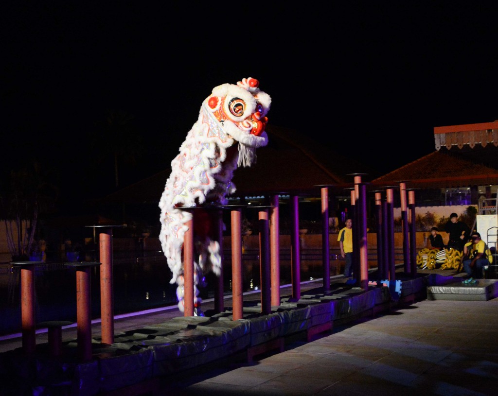 Incredible Malay Lion Dancers