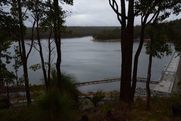 Wellington Dam in Winter