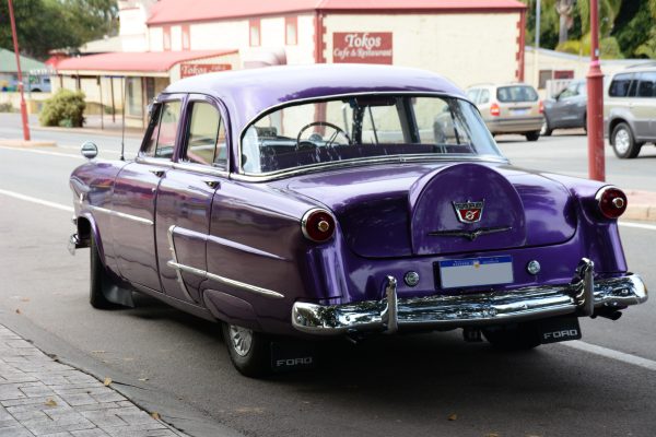 Lovely Old Car in Dongara